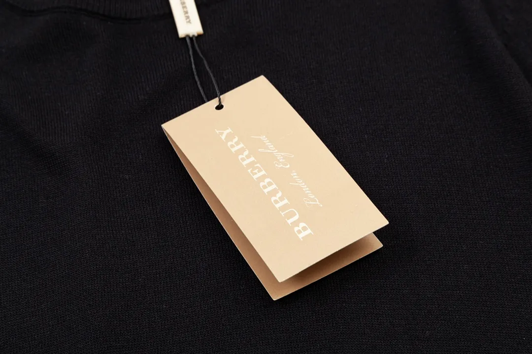 BURBERRY 。Classic T ， ， ， ， ❗️❗️ ， ！ ， ！ :Black Size:M L XL XXL